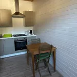 La Manufacture Royale De *