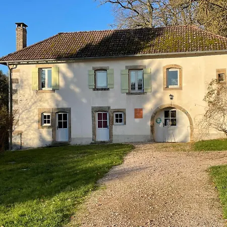 La Manufacture Royale Hébergement de vacances