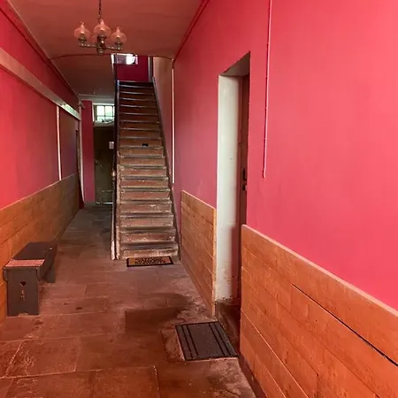 La Manufacture Royale De * Bains-les-Bains