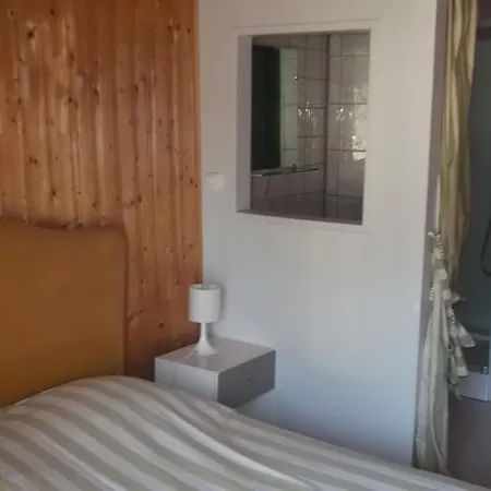 La Manufacture Royale De Holiday home