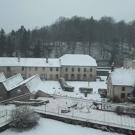 La Manufacture Royale De Holiday home