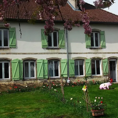 La Manufacture Royale De Holiday home *