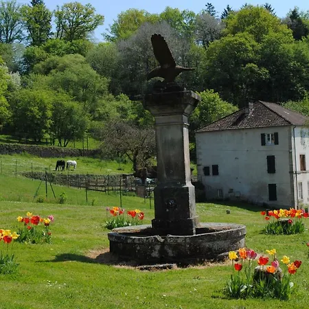 La Manufacture Royale Hébergement de vacances *